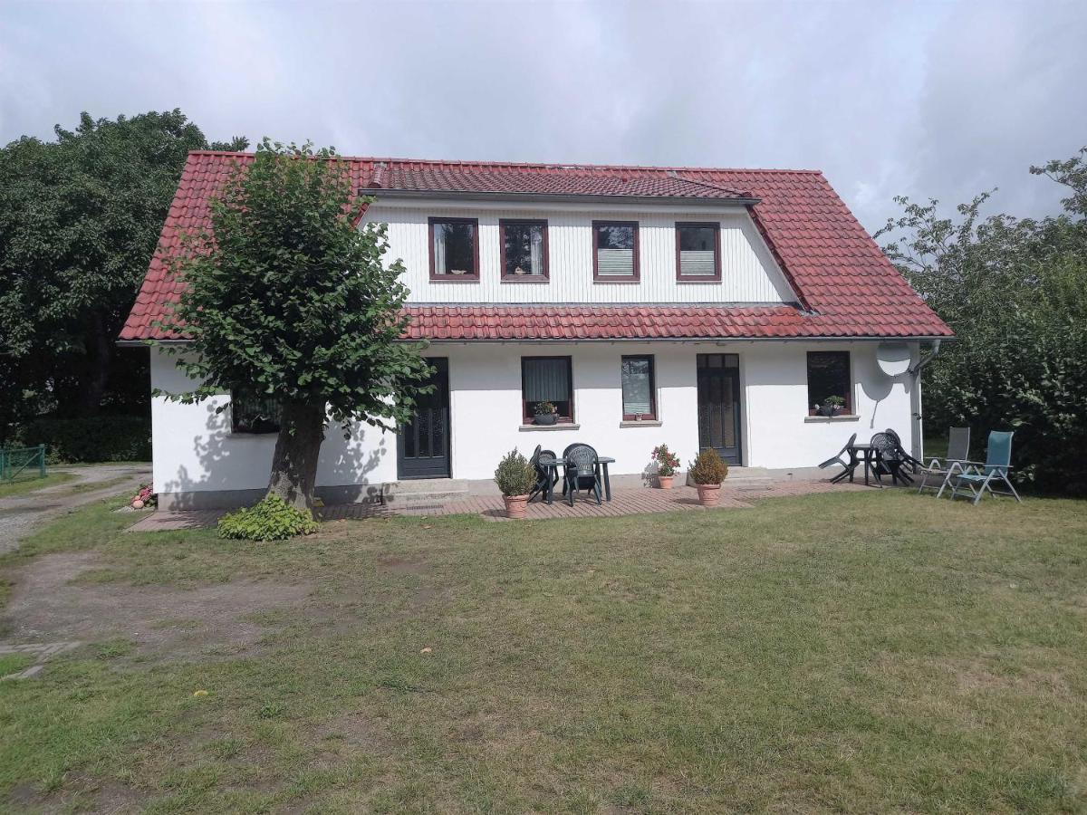 Ruegen_Fewo 155 Patzig Esterno foto